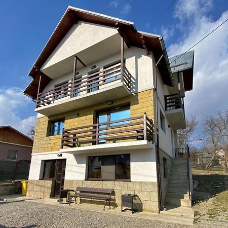 Casa Polen Comarnic Villa Bagian luar foto
